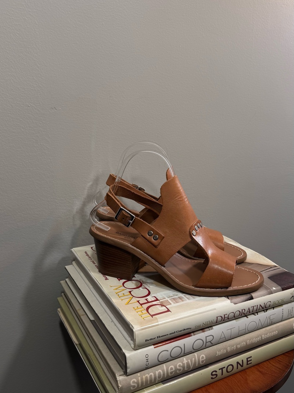Tan Leather Open-Toe Block Heel Sandals - Stylish Slingback - Picture 2 of 16